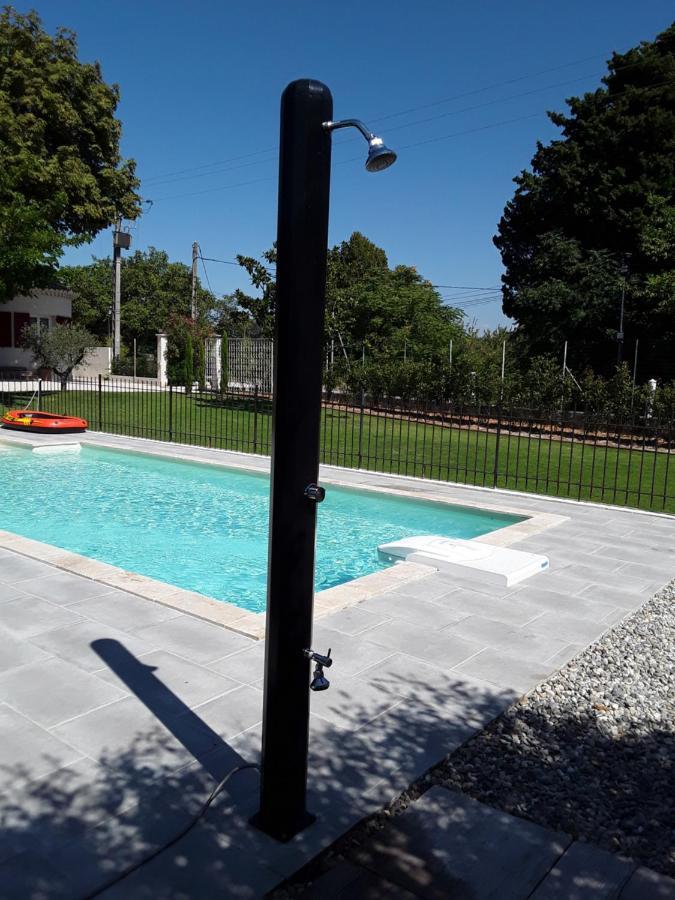 La Bonbonne En Provence Villa Travaillan Exteriör bild